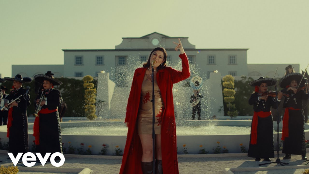 me alejo de ti para que seas feliz