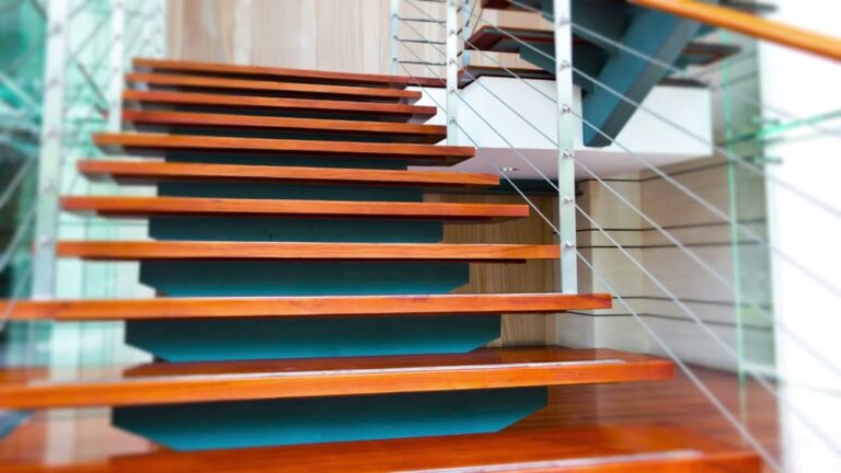 que significa soñar con escaleras de madera