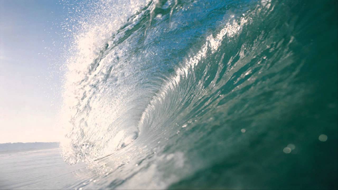 soñar con olas grandes del mar